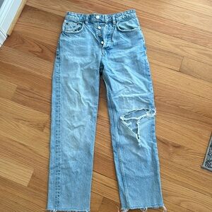 Super cute straight leg Zara jeans size 2